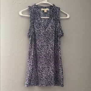 Michael Kors Black and White Sleeveless Blouse 123